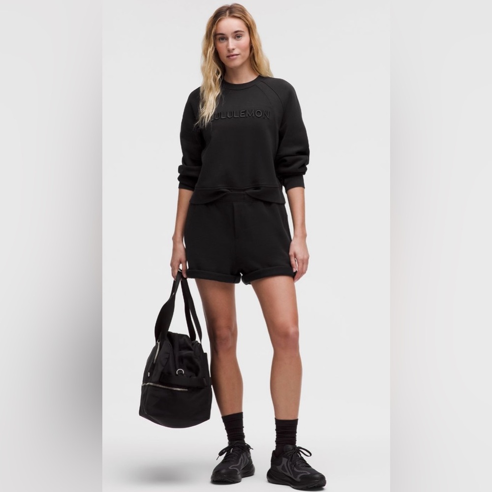 NWT Lululemon Scuba Oversized Pullover Crewneck Sweater Wordmark Black Size XS/S - Picture 4 of 13